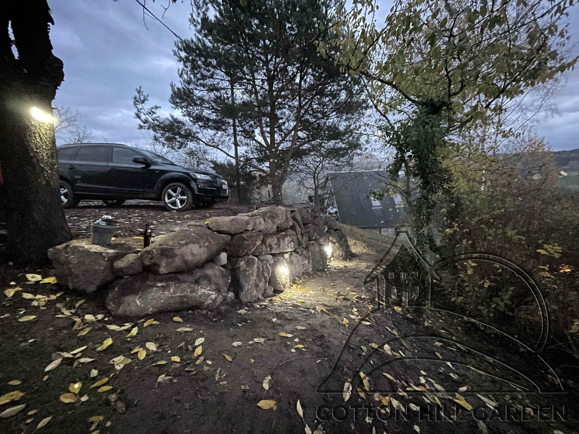 PARKOVIŠTĚ A SKÁLA PO DOKONČENÍ 11/2023